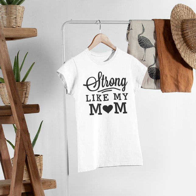 Starke Ähnlichkeit mit meinem schwarzen Zitat aus  T-Shirt (Von Creator hochgeladen)