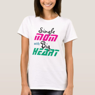 Stärke in der Liebe: Eine Reise für die Mama eines T-Shirt