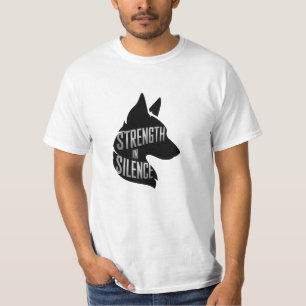 Stärke in Stille T-Shirt