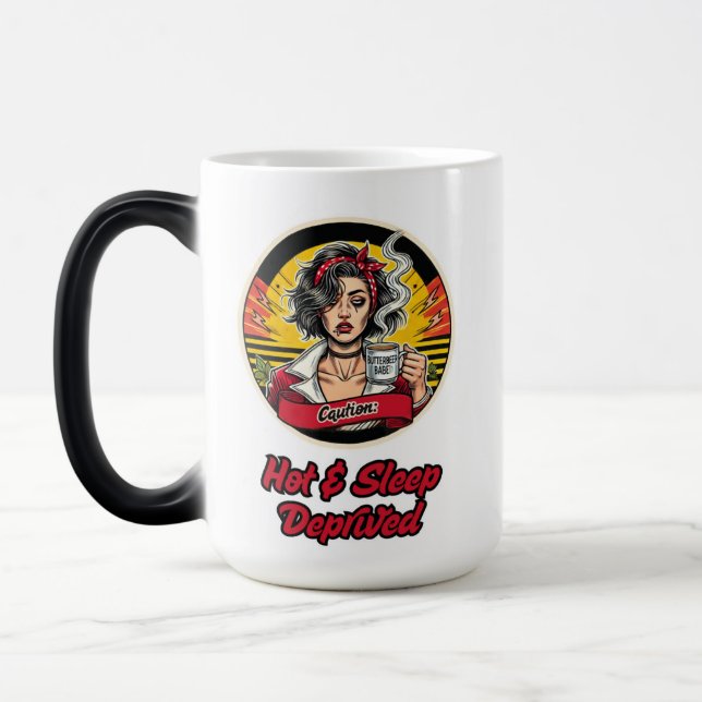 Starke, schöne Frauen, die Kaffee trinken Verwandlungstasse (Links)