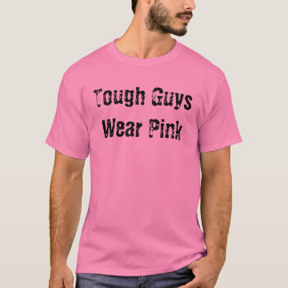 Starke Typen tragen Rosa T-Shirt