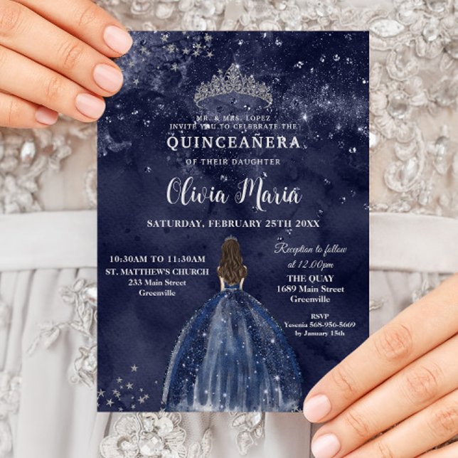 Starry Night Blue Dress Silver Quinceañera Einladung (Von Creator hochgeladen)