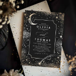 Starry Night Moon Shooting Star Celestie Wedding Einladung<br><div class="desc">Diese himmlische Hochzeitseinladung verzaubert mit einer herrlichen kosmischen Mitternachtszene, die einen Zauber von Reiz und Mysterium ausstrahlt. Es verfügt über einen hellen goldfarbenen Halbmond, einen Schießstar und entfernte Konstellationen, jedes Element glänzt im luxuriösen Schimmer von Imitaten goldenen Folie. Diese romantische Einladung aus Schwarz und Gold spiegelt Ihren einzigartigen Stil und...</div>