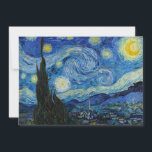 Starry Night | Vincent van Gogh<br><div class="desc">Die Starry Night (1889) von Vincent van Gogh ist eines der berühmtesten Meisterwerke postimpressionistischer Kunst. Der wirbelnde Nachthimmel voller Sterne und ein leuchtender Mond kontrastiert mit dem ruhigen Dorf und dem dunklen Zypressenbaum im Vordergrund. Van Gogh’s kühne Pinselstriche, seine lebendige Blues und seine emotionale Intensität machen dieses Gemälde zu einem...</div>