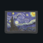 Starry Night von Vincent van Gogh Trifold Geldbörse<br><div class="desc">Starry Night by Vincent van Gogh ist ein Vintages, kunstvolles Post-Impressionismus Landschaft Stadtbild mit Blick auf Saint Remy, Frankreich aus van Gogh Asyl. Der Nachthimmel wirbelt mit Wolken und leuchtendem Halbmond und strahlenden Sternen über dem malerischen Dorf. Starry Night ist wahrscheinlich van Goghs berühmteste Gemälde und wurde während des Tages...</div>