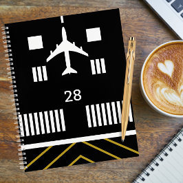 Start des Flugzeugs auf der Airport Runway, Fun Av Notizbuch