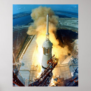 Start des Raumfahrzeugs Apollo 11 Saturn V Poster