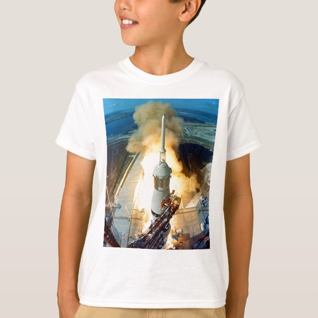 Start des Raumfahrzeugs Apollo 11 Saturn V T-Shirt (Vorderseite)