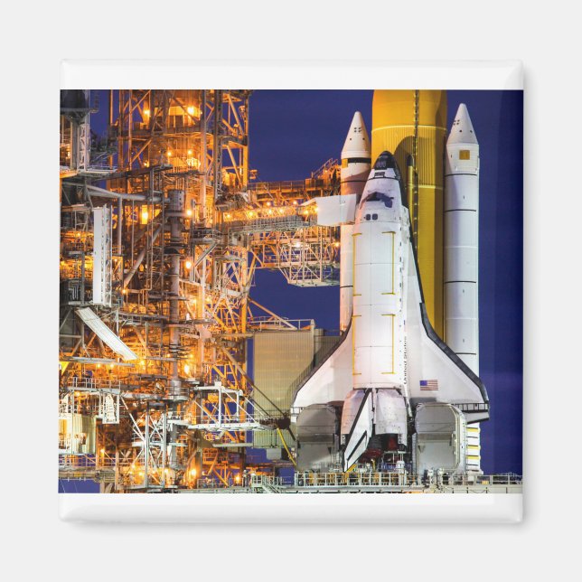 Start des Shuttles "Discovery Space" Magnet (Vorne)