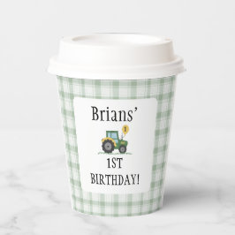 Starten Sie die Papierkupplungen am Traktorplatz. Pappbecher