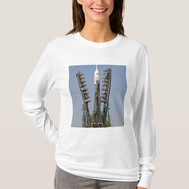 Startgerüste werden angehoben T-Shirt (Vorderseite)