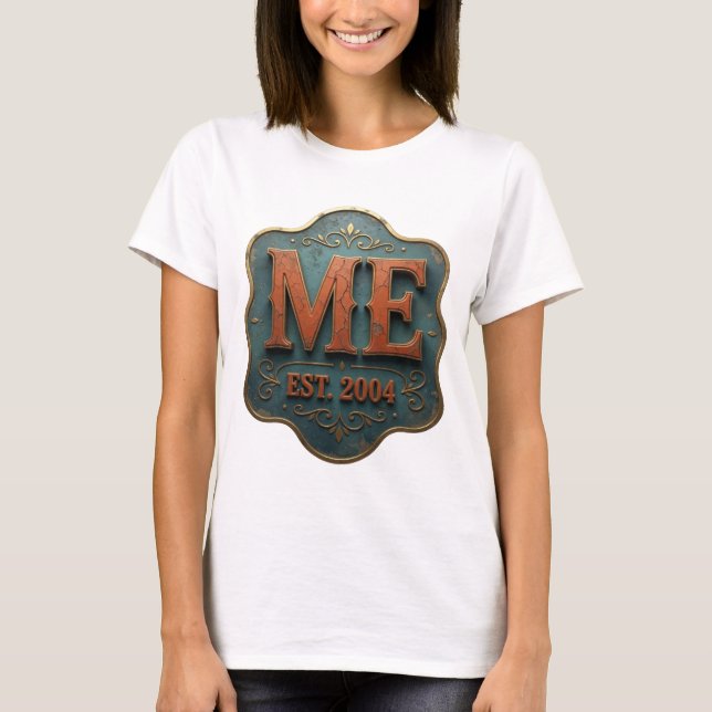 Statement Orange ME EST 2004 Druck T-Shirt (Vorderseite)