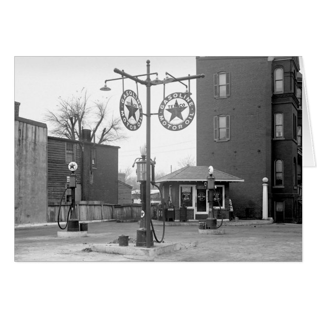 Station-service Corner Gas, 1925 (Devant horizontal)
