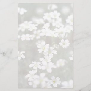 Stationierung von weißen Blume Briefpapier