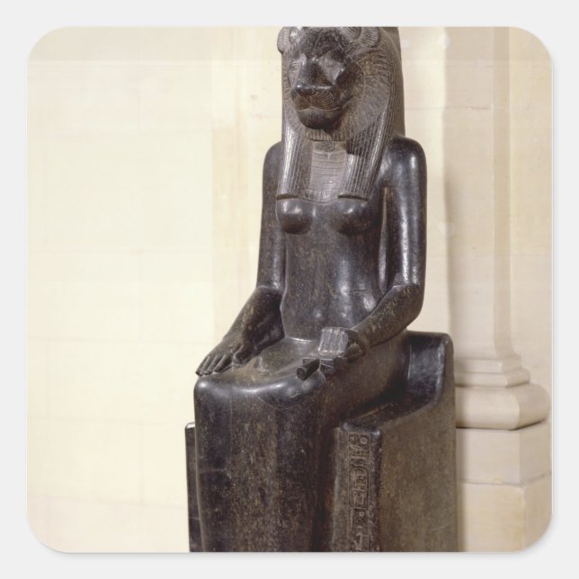 Statue der lionenköpfigen Göttin Sekhmet Quadratischer Aufkleber (Vorderseite)