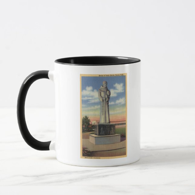 Statue der Padre Garces im Garzenzirkel Tasse (Links)