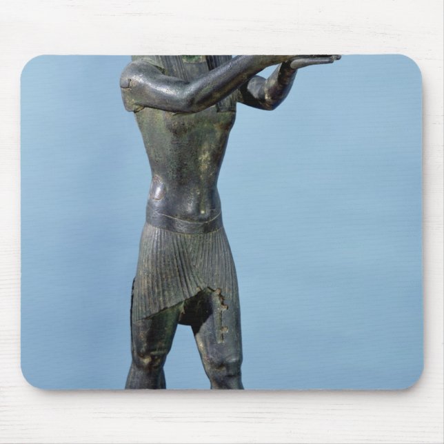 Statue des Gottes Horus, der ein Getränk macht Mousepad (Vorne)