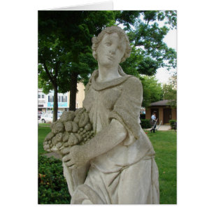 Statue d'une femme