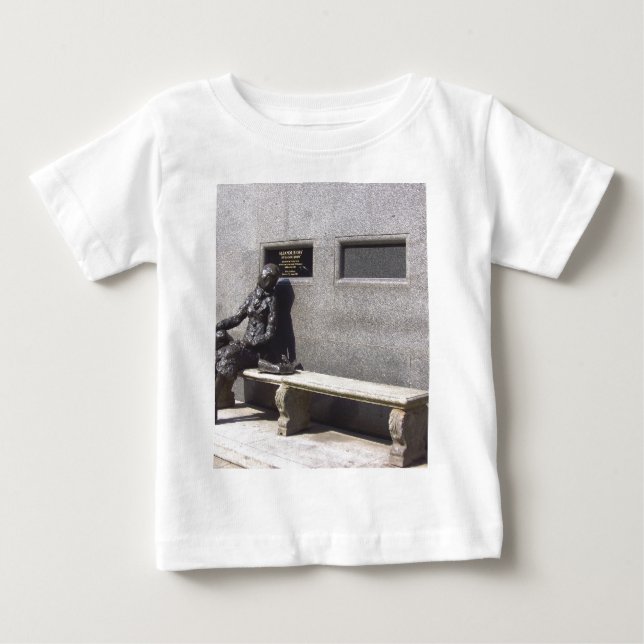 Statue Eleonors Rigby, Liverpool Großbritannien Baby T-shirt (Vorderseite)