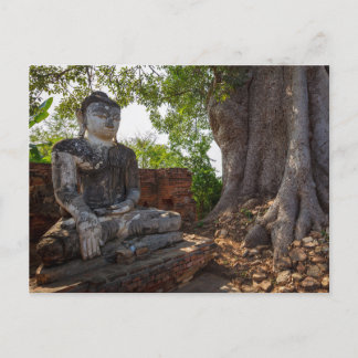 Statue in den Tempeln von Ava in Myanmar Postenerg Postkarte