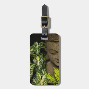 Statue in Garten-Standortinformationen: Chiang MA Gepäckanhänger