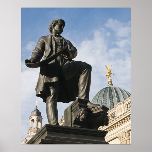 Statue mit Glaskuppel im Kunstverein-Gebäude Poster (Vorne)
