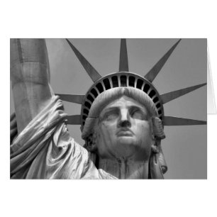 Statue noire et blanche de Liberty New York