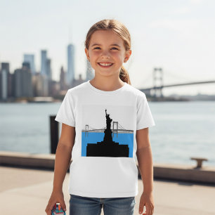 Statue of Liberty Silhouette New Yorker Skyline T-Shirt