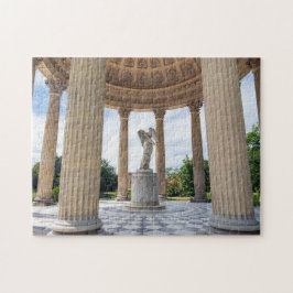Statue von Cupidon, Tempel der Liebe in Versailles