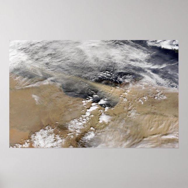 Staub bläst vor der Küste Libyens Poster (Vorne)