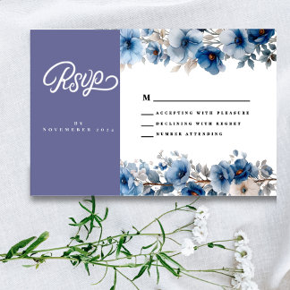 Staubblau- und weiße Blumen-Hochzeits-Antwortkarte RSVP Karte