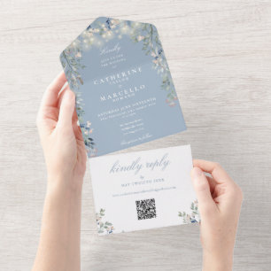 Staubblaue Blumen-Lichterkette QR-Code Hochzeit All In One Einladung
