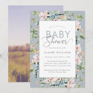 Staubblaue florale Babyparty-Einladung Einladung