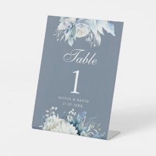 Staubblaues Blumenhochzeitstisch Nummer Sockelschild