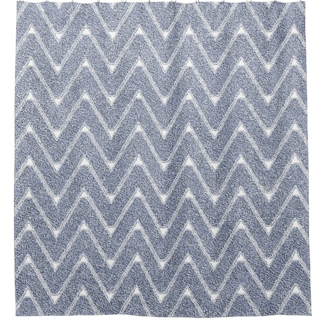 Staubiges Denim Blau Chevron Muster Duschvorhang (Vorderseite)