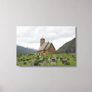 Stave Church mit Friedhof in Norwegen Leinwand