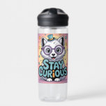Stay Curious – Cute Cartoon Fox with Glasses  Trinkflasche<br><div class="desc">Embrace your inner explorer with this adorable "Stay Curious" design featuring a wide-eyed cartoon fox in oversized purple glasses and a charming top hat. Surrounded by colorful stars and playful typography, this fun and uplifting design reminds everyone to keep learning and wondering. Perfect for animal lovers, students, teachers, and dreamers...</div>
