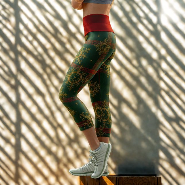 Steampunk Snowflake Rot und Grüner Tartan Capri Leggings (Von Creator hochgeladen)