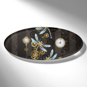 Steampunkdrachenfliegen auf braunem, gestreiften H Namenschild