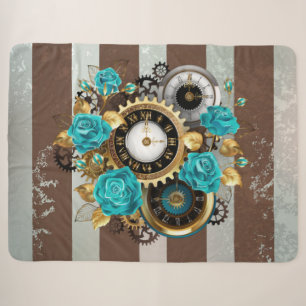 Steampunkuhr und türkisfarbene Rose auf Streifen Sherpadecke