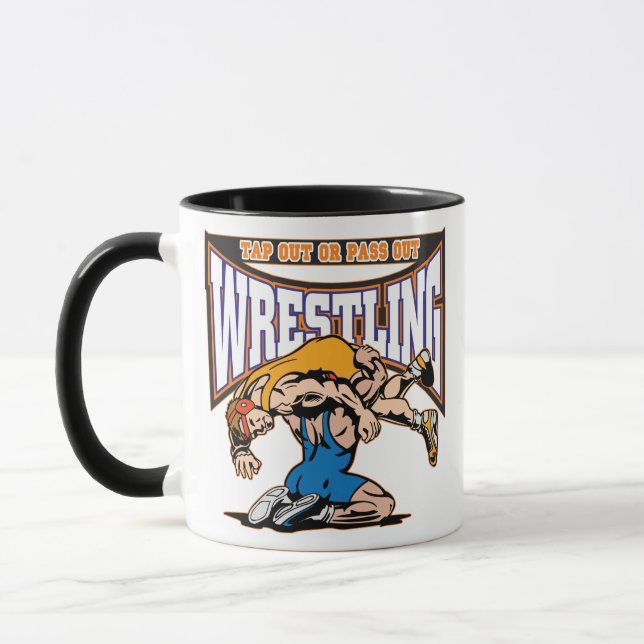 Stechen Sie heraus Ringkämpfer an Tasse (Links)
