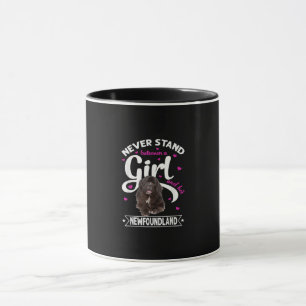 Stehe niemals zwischen einem Mädchen und seiner Ne Tasse