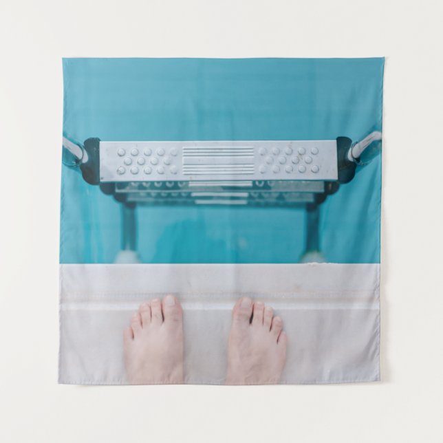 Stehend auf der Poolleiter Wandteppich (Vorderseite)