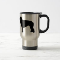 Stehende seidene Tasse