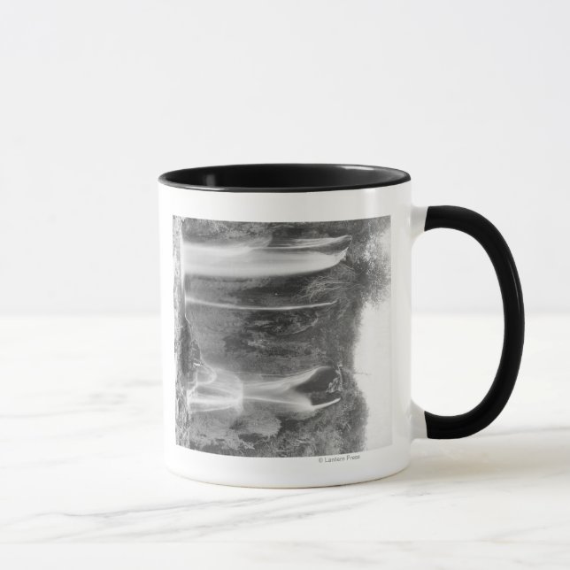 Stehender Mensch unter der Fotograf der Meeresfisc Tasse (Rechts)
