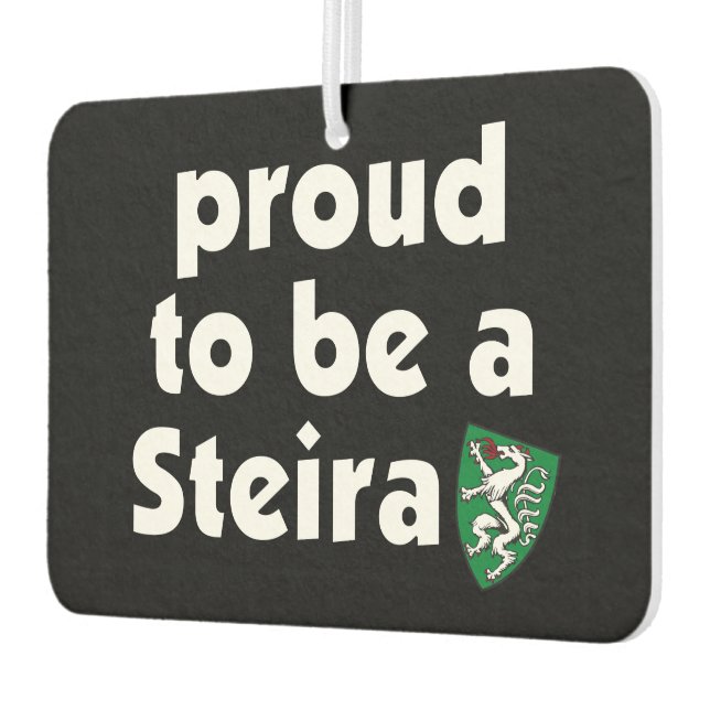 Steiermark Proud wird ein Steira Autolufterfrischer (Links)