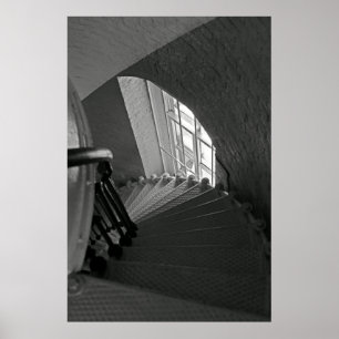 Steile Treppe hinunter Poster