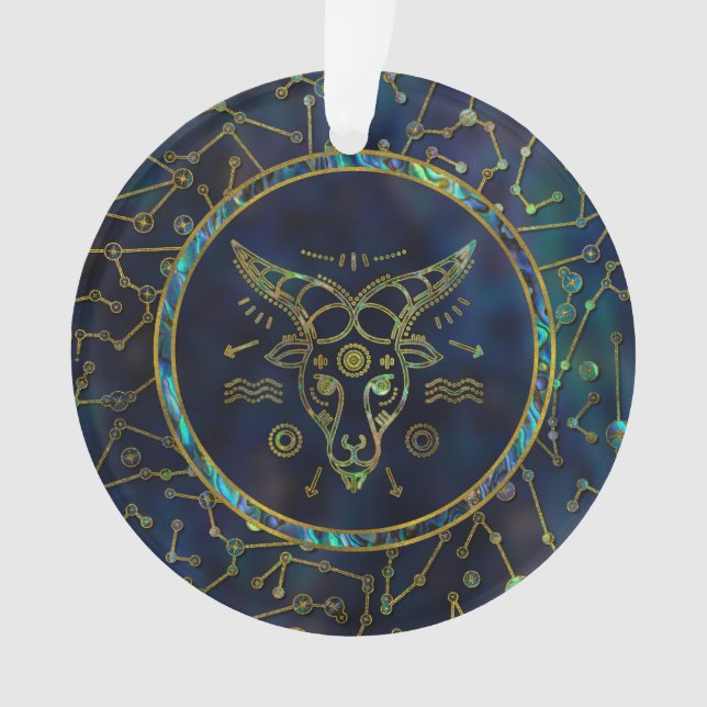 Steinbock-Tierkreis-Goldohrschnecke auf Ornament (Vorderseite)
