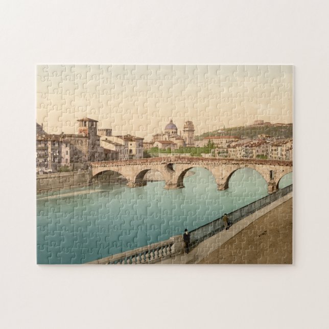 Steinbrücke und San Giorgio, Verona, Italien (Horizontal)