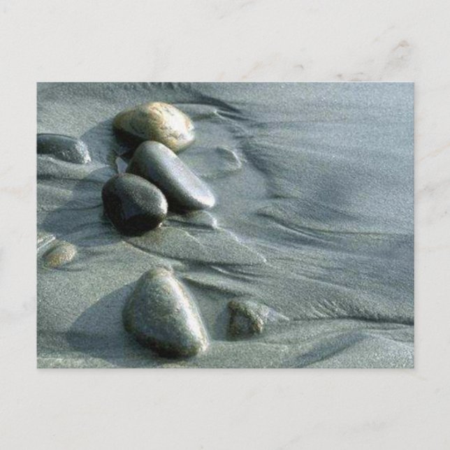 Steine am Strand Postkarte (Vorderseite)